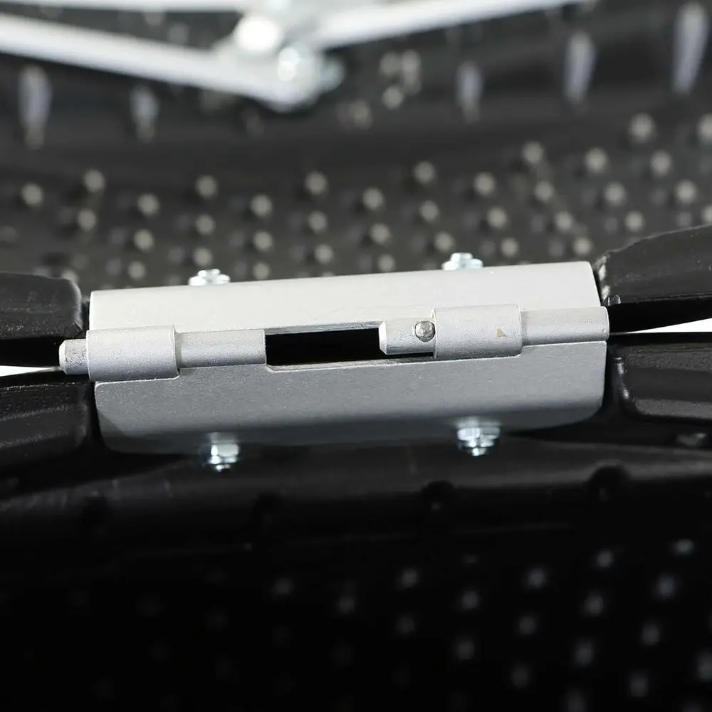 Easy-turn mechanism