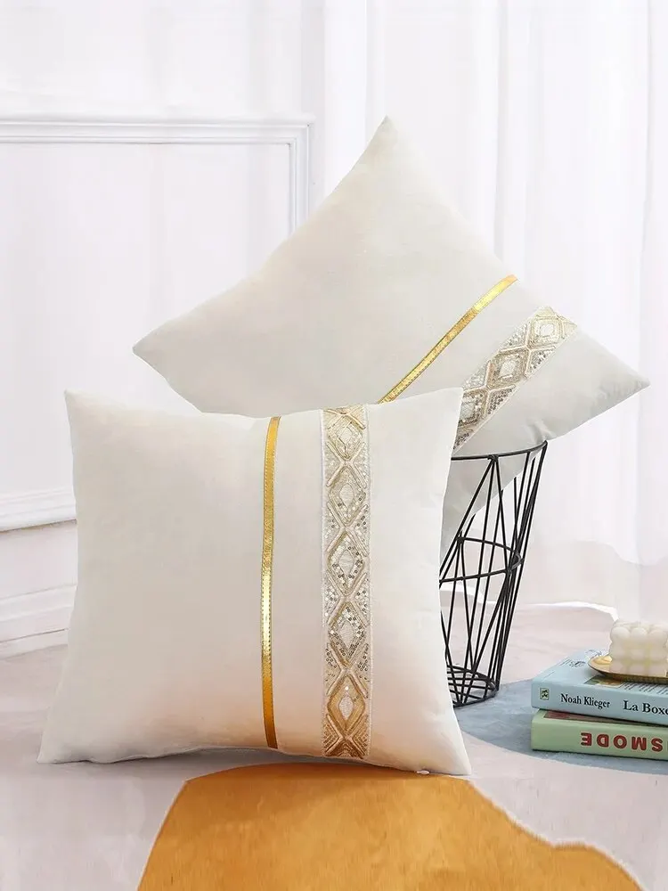 Description Picture 3 of item1pcs Sequin Embroidered Cushion Covers Shiny Wedding DecorationPillow Covers Luxury Gold Leather Stripe Throw Pillow LivingRoom