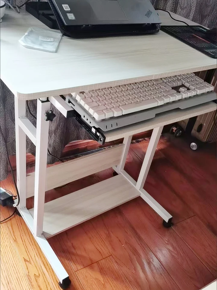 Scrivania Pieghevole Per Laptop Da Letto – Tavolino Regolabile Con 5 Angoli Di Inclinazione, Supporto Portatile Per PC, Scrittura, Colazione, Vassoio, Dimensioni Aperto 55.9x33x25.4 Cm