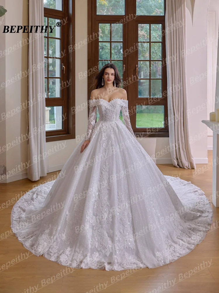 BEPEITHY Customized Princess Off Shoulder Lace Wedding Dresses For Plus Size Women Long Sleeves Bride Vintage Bridal Gown 2026