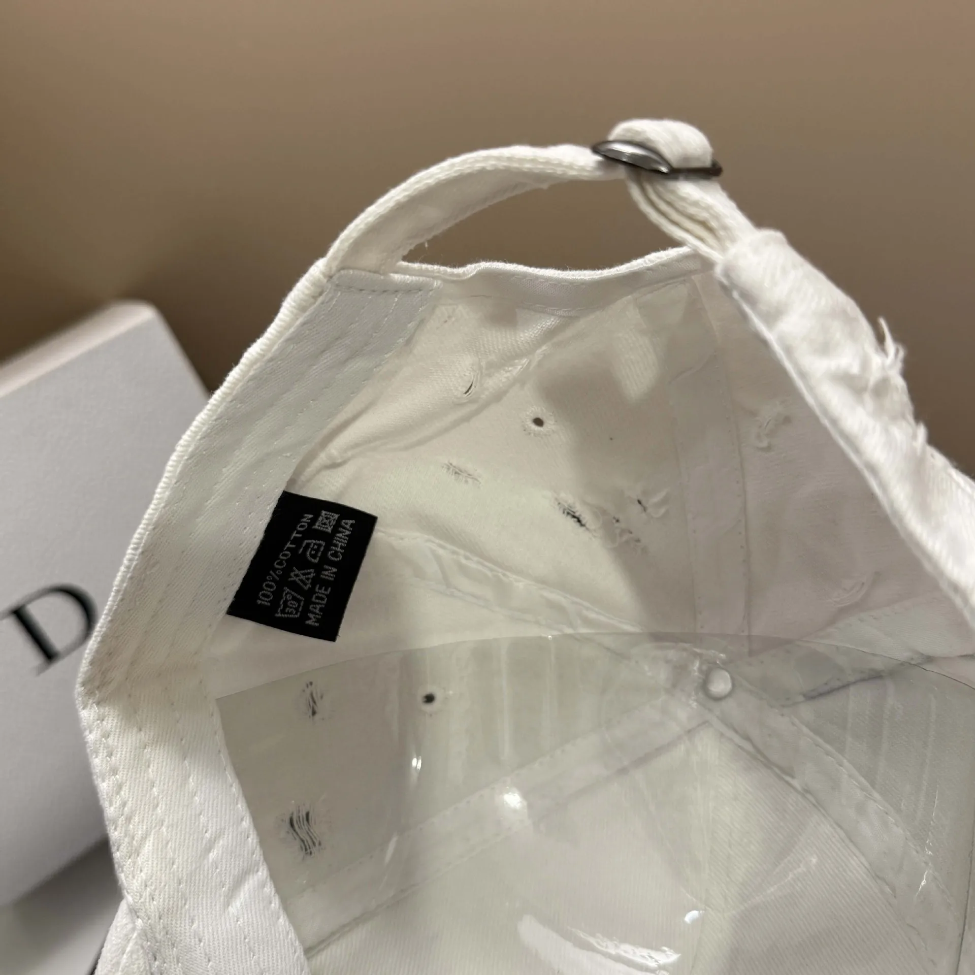Punk-Style Baumwoll-Baseballkappe mit Löchern, Modische Streetwear Hip-Hop-Kappe, Verstellbare Snapback Sonnenschutz-Visiermütze für Tennis und Golf – Detail 28