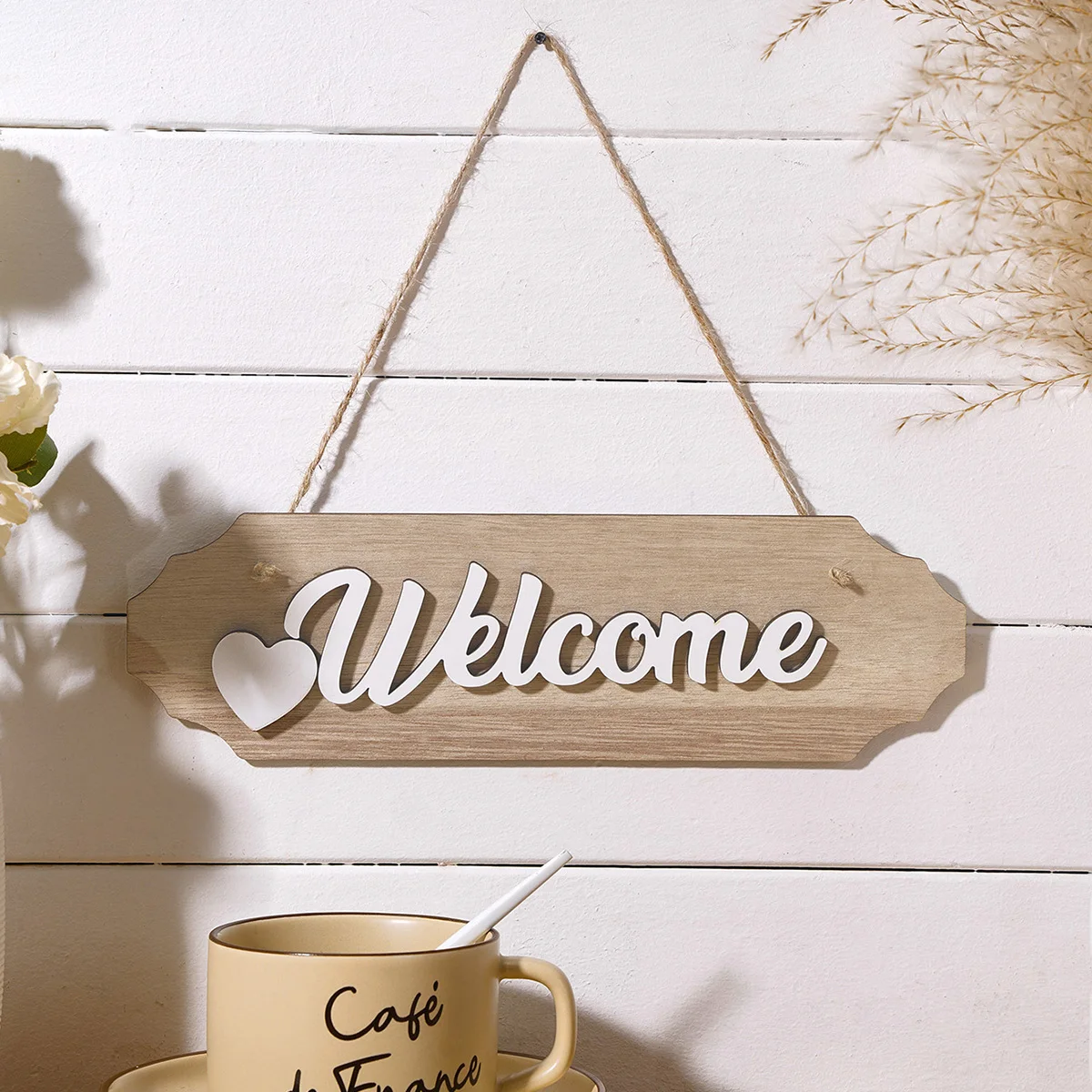 1PC, the "Welcome" English letter welcome doorplate, a lightweight wooden material warm interior wall decoration sign