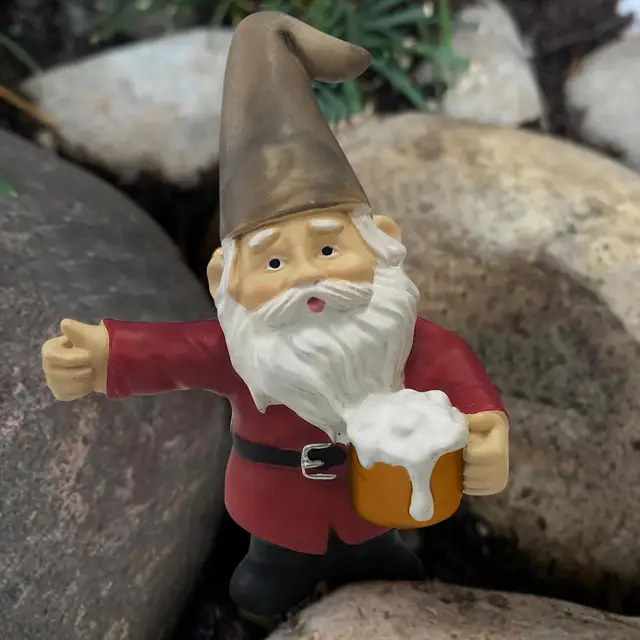 Jó Idő Lusta Kanapé Burgonyapörcék Chipset Eszik És Sörkerti Szobor Ivás - Image 2