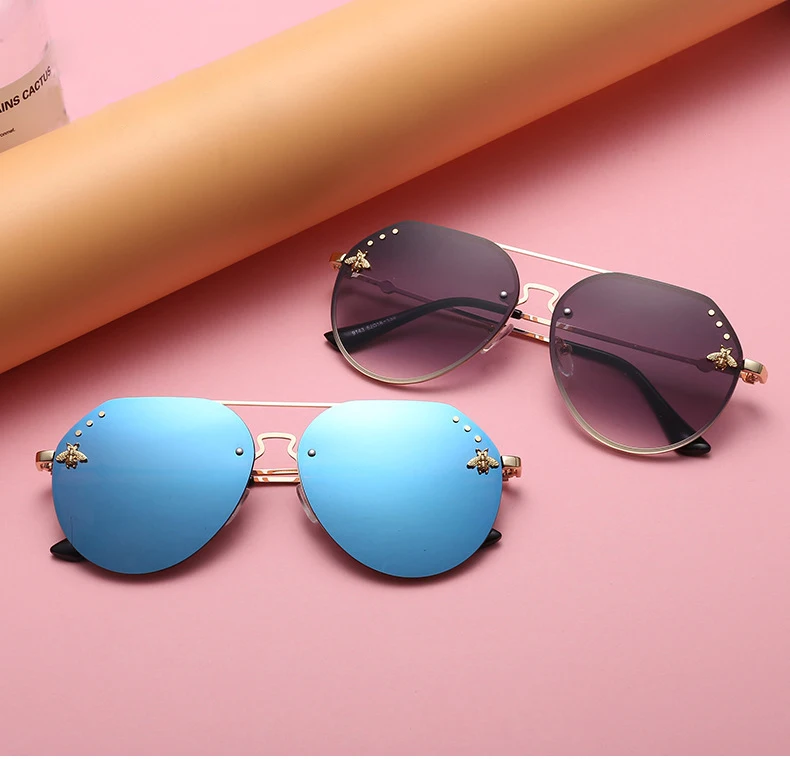 

New Fashion Pilot Shades Metal Frame Vintage Glasses Men Designer Male Female Sunglasses Women UV400