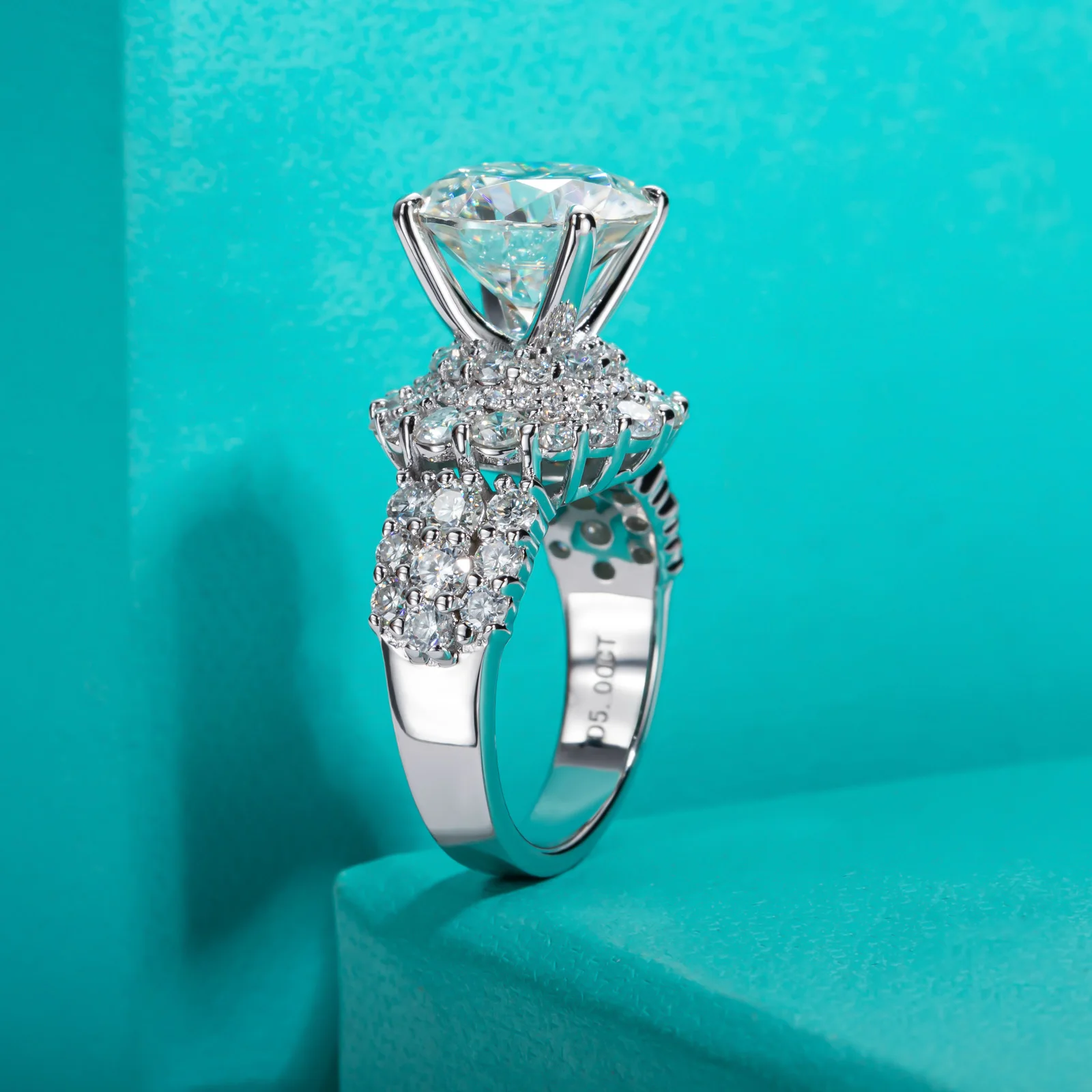 Elegant Halo Engagement Ring