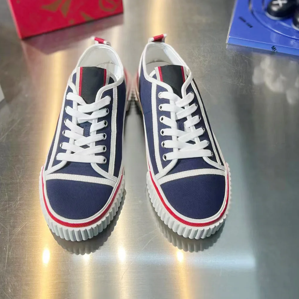 

New four seasons men's high quality low top canvas shoes 38-46 size