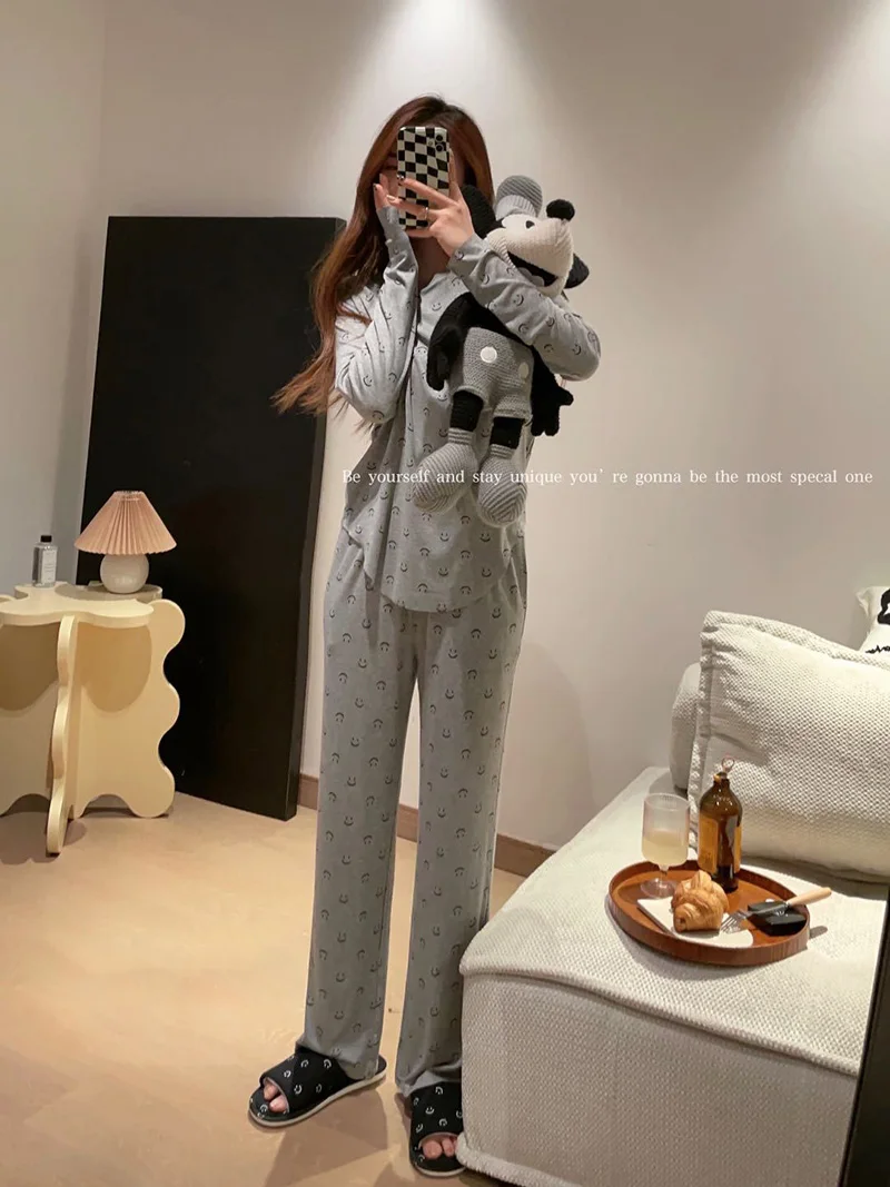 Neue Damenkleidung Smiley Zweiteiliges Set Langarm-Oberteil Lange Hose Weich Hautfreundlich Sport-Schlafanzug Bequemes Loungewear-Set – Detail 12