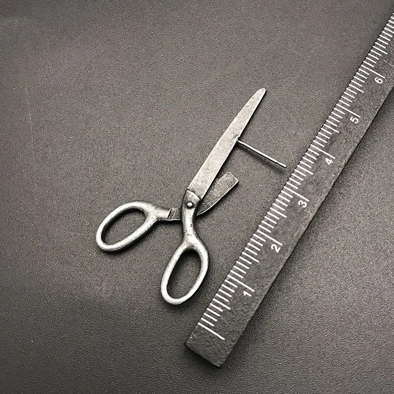 Stud Earrings Dark Gothic Vintage Imitation Scissors Exaggerate Stud Earrings For Men Women Goth Punk Silver Halloween Jewelry