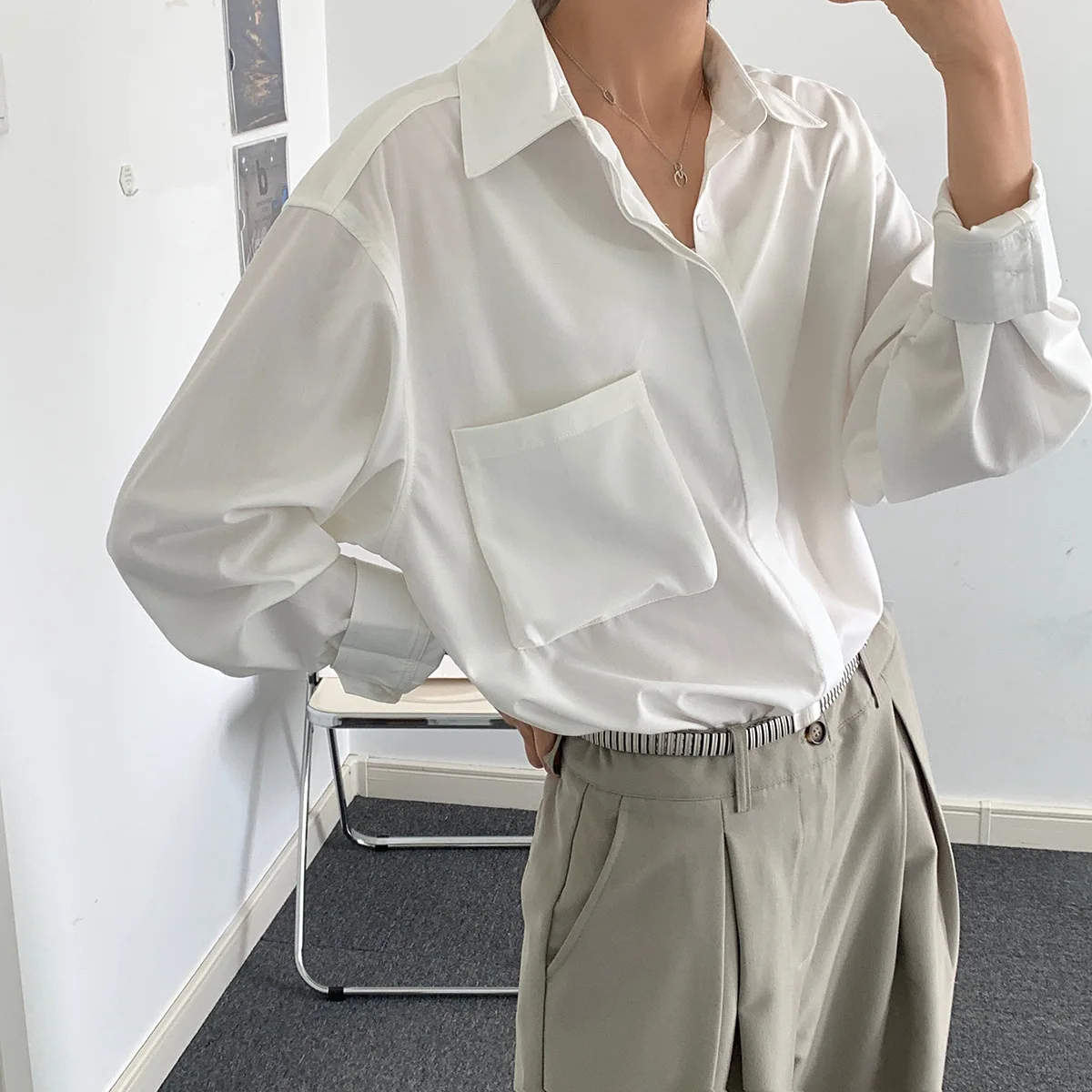 

Clean drape Korean shirt 2022 autumn new three-dimensional pocket fashion long-sleeved all-match shirt men