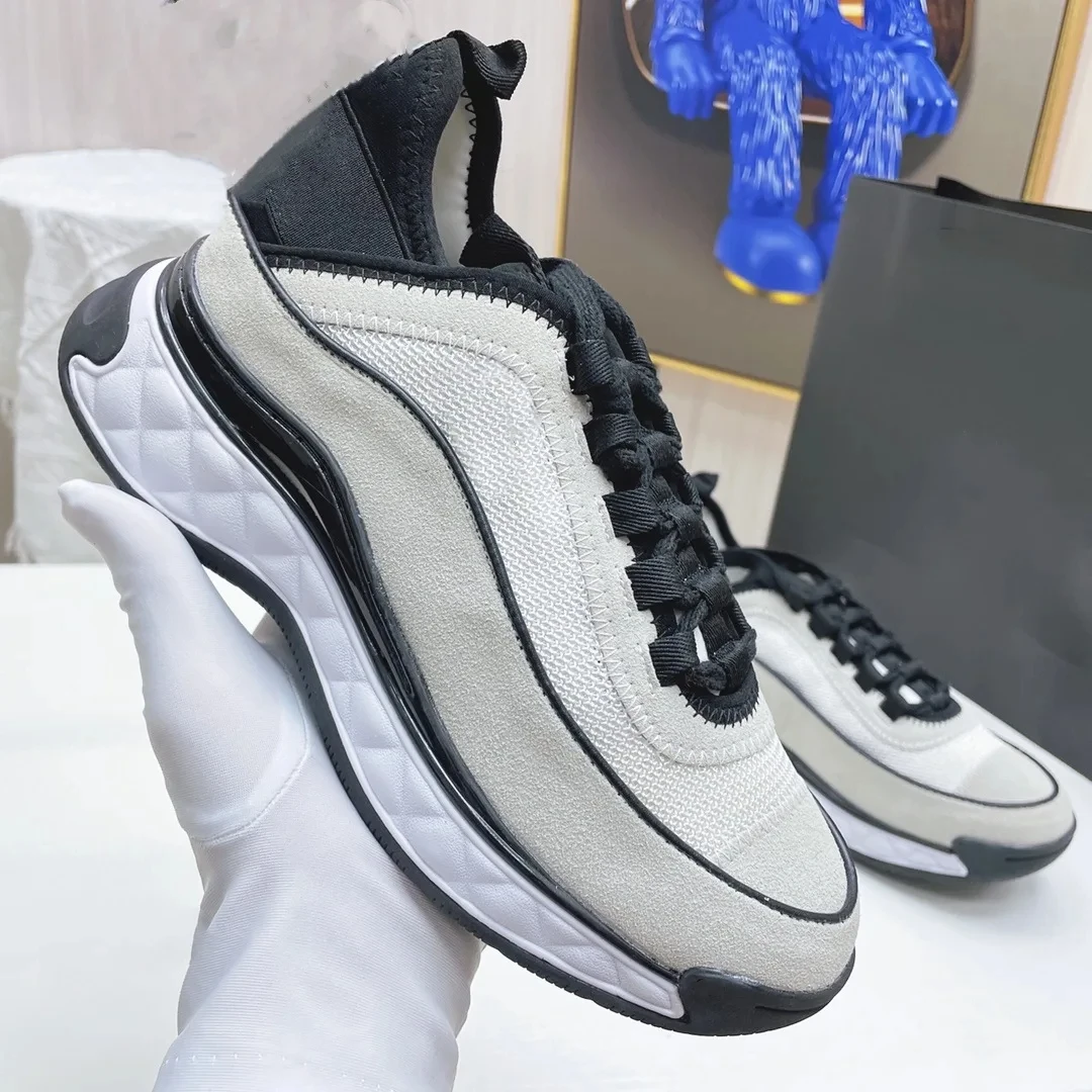 Cow Suede Leisure Round Toe Mixed Color Casual Thick Bottom Comfortable Breathable Anti-slip Lace-up Women Air Cushion Shoes