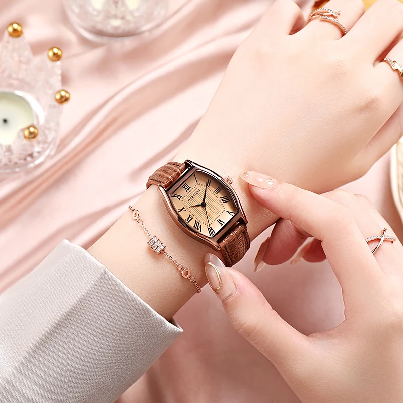 Women's Watch Retro Bucket Shaped Simple Belt Women's Watch