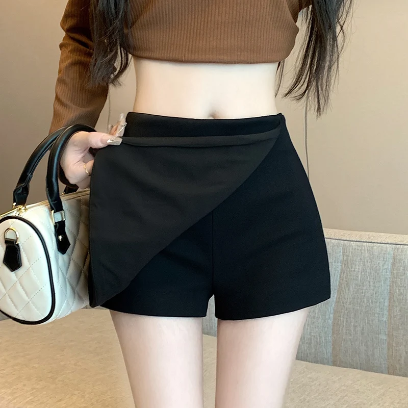 Black skirt, women's high waisted and slim A-line skirt, short skirt, 2023 new winter design, buttocks wrapped pants skirt