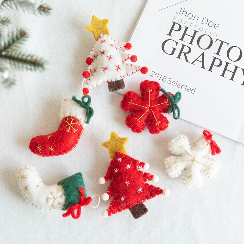 

Christmas Felt Decoration Pendant Sew Snow Christmas Tree Snowflake Socks Accessories Handmade DIY Small Gift Ornaments Hangings