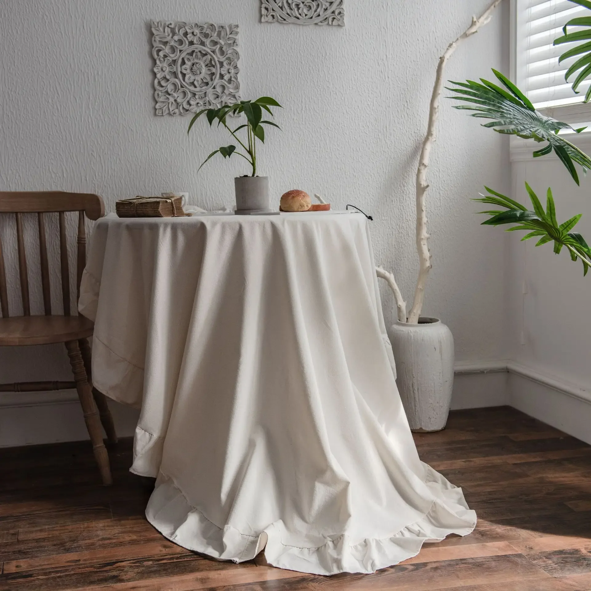 French Romantic Ruffle Cotton Linen Tablecloth - Retro Party Decoration