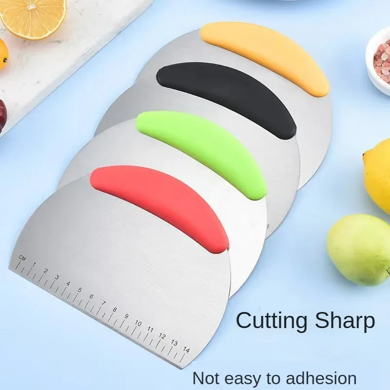 1 Piece Flour Cutter Stainless Steel with Scale Flour Dough Cutter Rice Noodles Scraper Household Kitchen Cake Baking Scraper dough scraper baking tool dough cutter baking accessories cake scraper