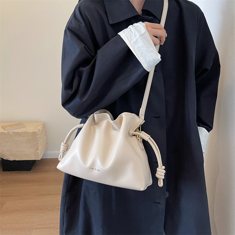 Women Pleated Bucket Bag with Drawstring PU Leather Bucket Purse Solid Color Daily Purse Top Handle Bag for Shopping Travel Work