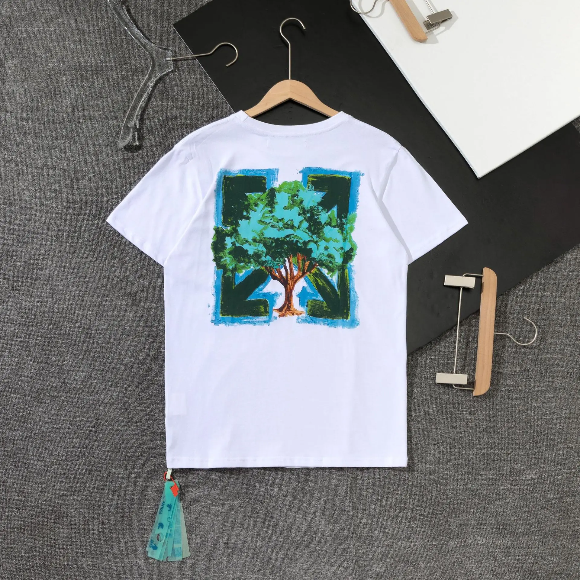 

2024 Spring/Summer New OFF White OW Back Hand Painted Tree HD Pattern Pullover Short Sleeve Men's and Women's T Shirt