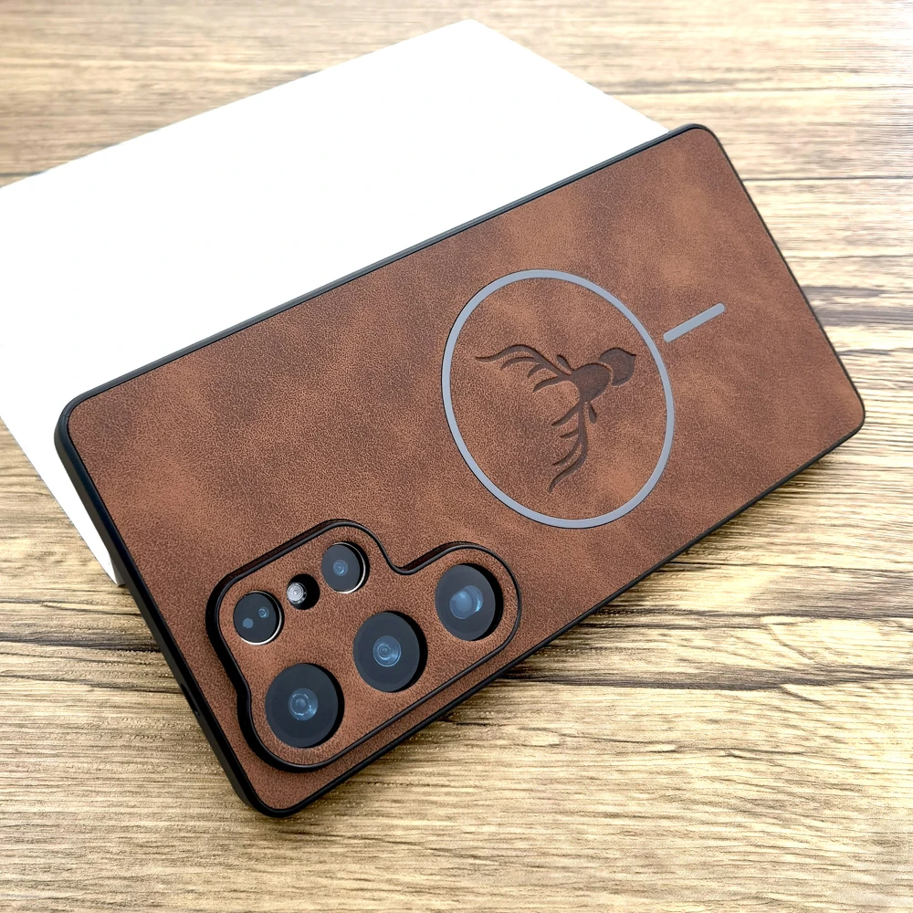 Luxury Faux Leather Retractable Wireless Charging Case