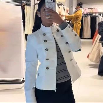 Manteaux d'automne pour femmes 2026 : Nouvelle collection chic beige, coupe ajustée, chauds et élégants pour le voyage et la ville