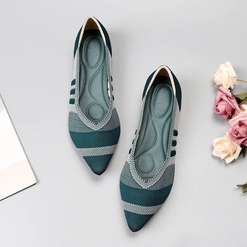 Spring Shallow Pointed Toe Flat Women's Mesh Breathable Shoes Fashion Soft Bottom Knitted Casual Slip on Footwear Loafers