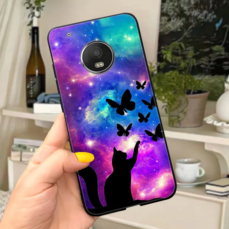 Cute Cat Soft Phone Case - Stylish Protective Cover