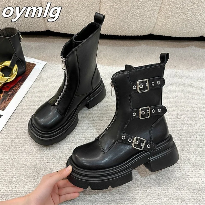 Thick soled fashionable and minimalist women's boots 2023new autumn and winter casual belt buckle Western sweet cool short boots