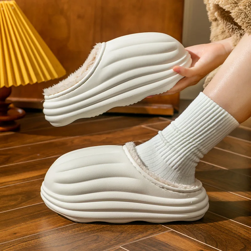 

Водонепроницаемые женские хлопковые тапочки, зимние домашние тапочки для пар, бархатная хлопковая обувь, домашние Нескользящие однотонные тапочки на толстой подошве