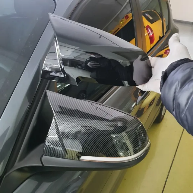 BMW 1, 2, 3, 4 시리즈의 미적 매력을 향상시키는 카본 파이버 미러 커버
