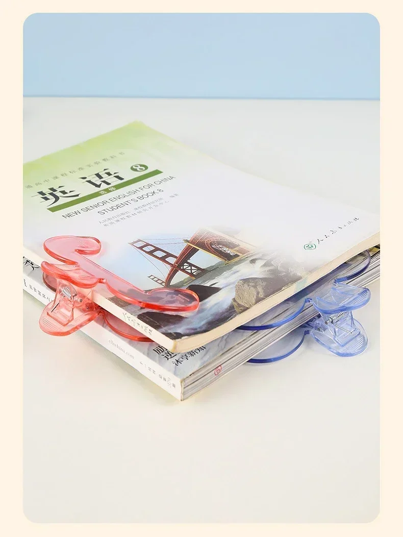 1pc Transparent Kunststoff Buch Clip mit Ständer Lesehilfe Feste Buch Clip Datei Lesezeichen Schreibwaren Schule Liefert – Detail 3
