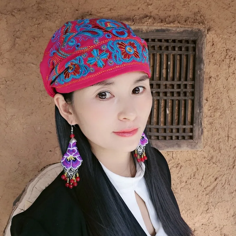 

Женские этнические винтажные банданы в мексиканском стиле с цветочной вышивкой, шапки с красным принтом для женщин, облегающие шапки