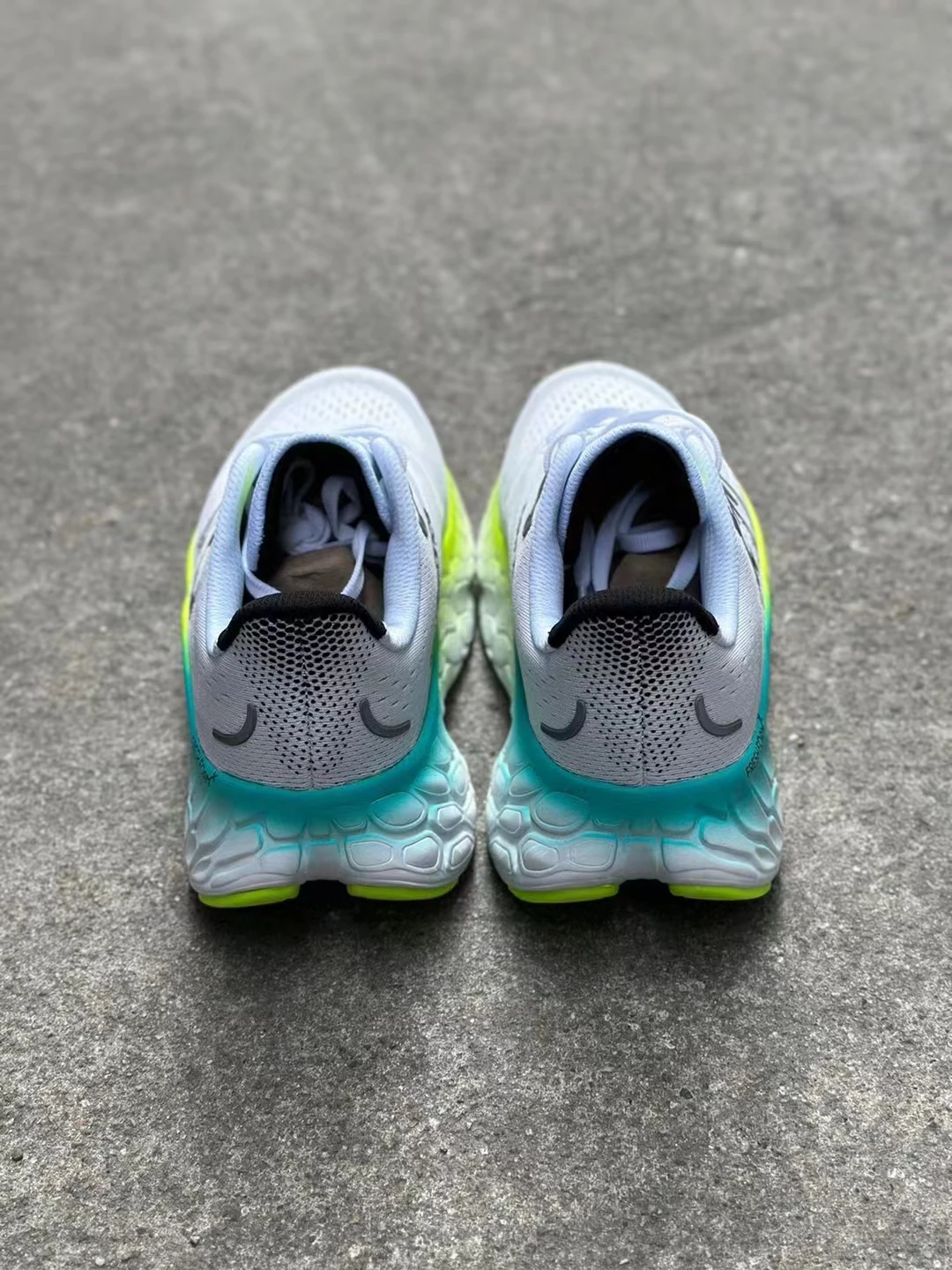 zapatilla transpirable mujer