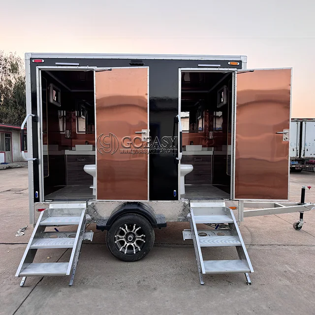 รถพ่วงห้องน้ําหรูหราที่ขายดีที่สุด รถพ่วงห้องน้ําหรูหรามือถือ รถพ่วงห้องน้ําแบบพกพาสําหรับงานคาร์นิวัล 1