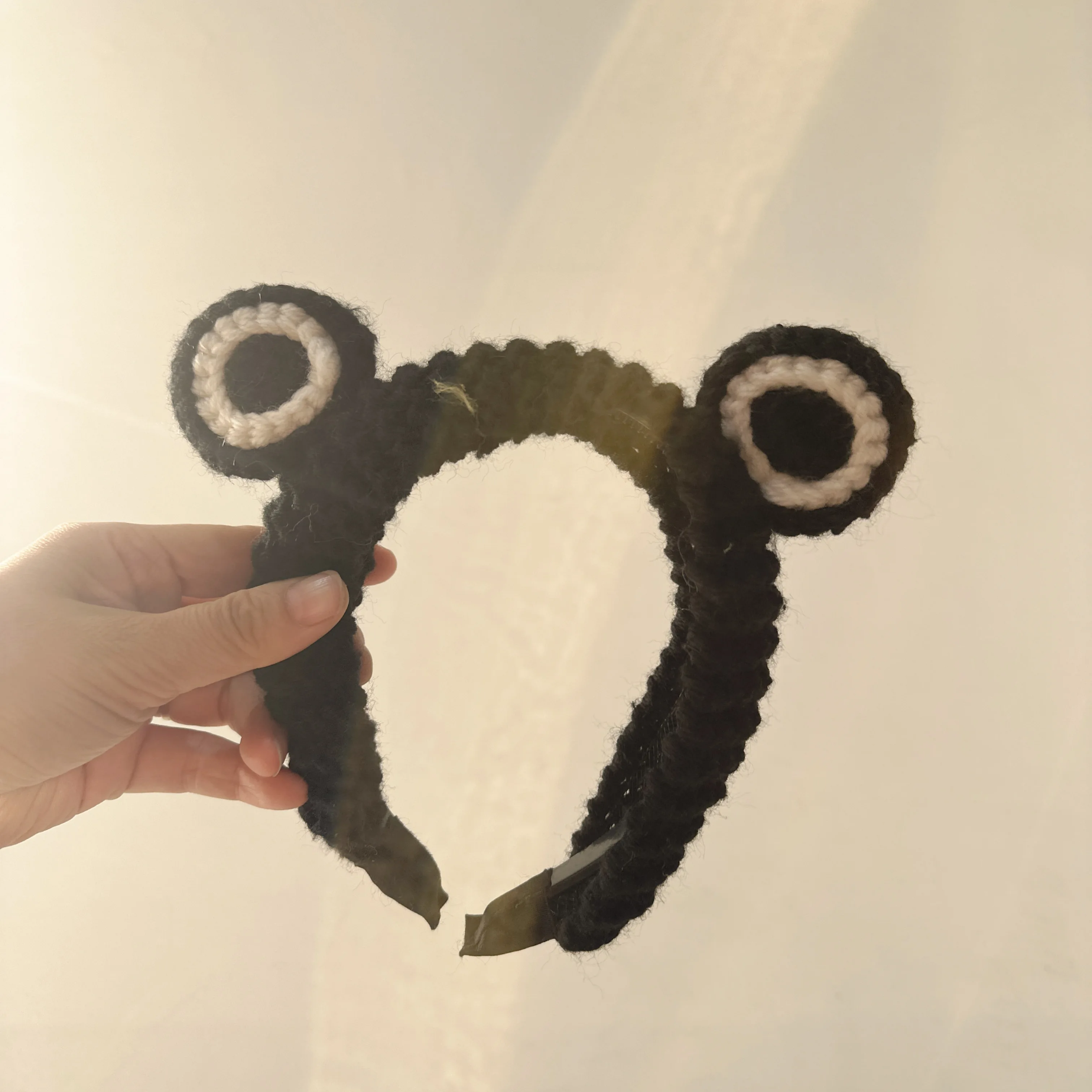 Adorable Plush Cartoon Frog Hair Band