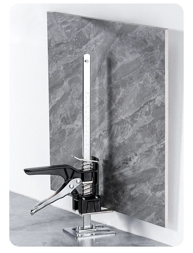 Çalışma alanında sergilenen dolap kaldırıcı