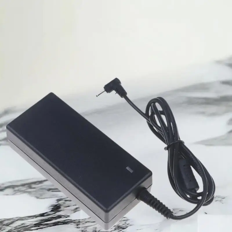 1Pcs 노트북 전원 어댑터 충전기 19V 2.37A 45W 3.0*1.1mm AC Acer A13-045N2A S7 S7-392/391 V3-371/372 V3-371-52PY/30FA