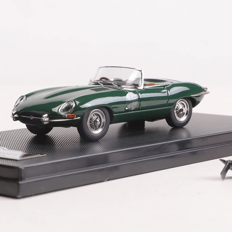 GFCC 1:64 1961 Jaguar E-TYPE Alloy Model Car Limited Edition