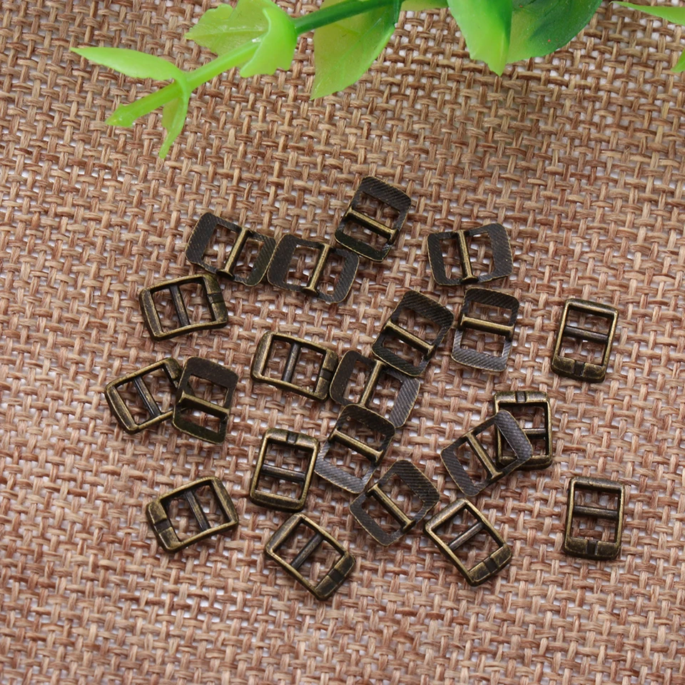20PCs Mini Doll Tiny Tri-Glide Fibbie per cinture in metallo