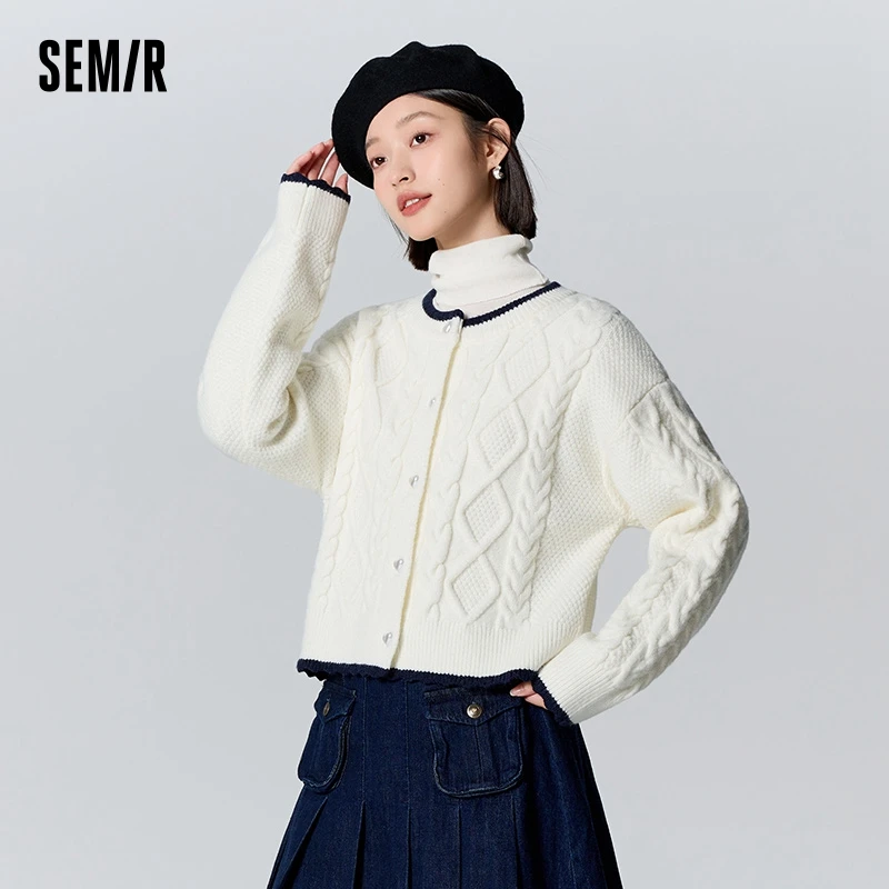 

Semir Knitted Cardigan Women Short Contrasted Color Loose Off-Shoulder 2023 New Winter Cable Sweater with Gentle Temperament