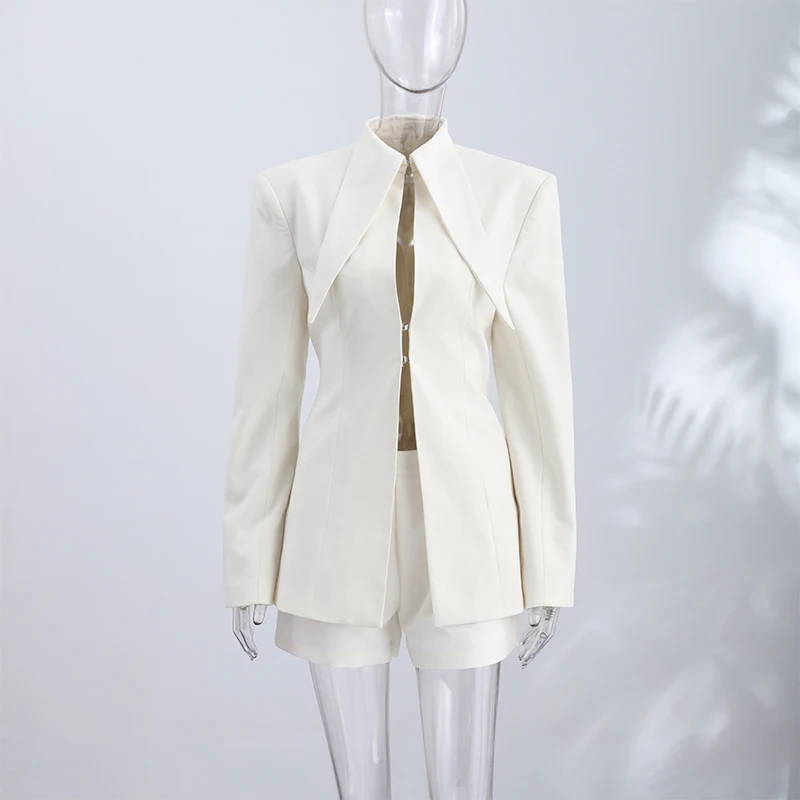 milky white set