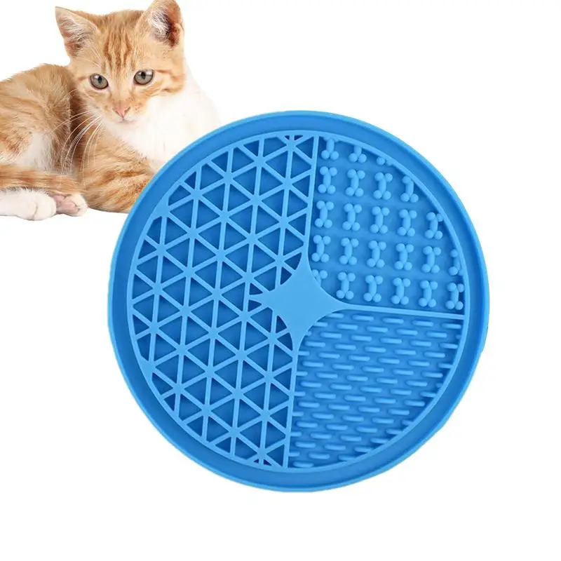 

Dog & Cat Slow Feeder Food-Grade Slow Feeders & Lick Mat Dog Lick Mat Healthy Eating Non-Slip Dog Licking Mat For Pets