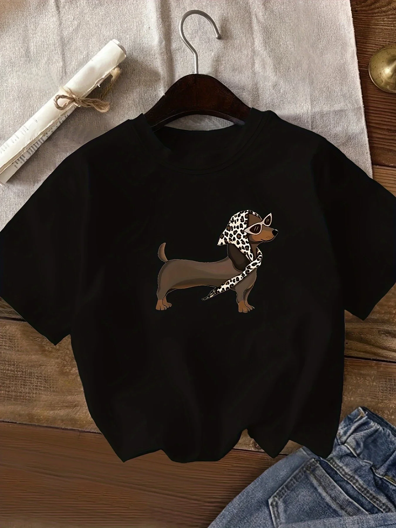 Summer Clothing Women's Casual Dachshund Leopard Print Short Sleeve T-Shirt White Crew Neck Summer Tops and Comfortable 2