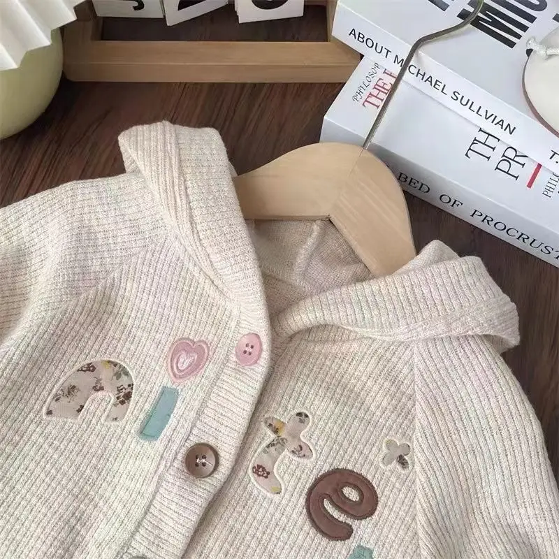 새로운 아동용 패션 재킷: 캐주얼 후드티, 트렌디한 봄-가을 스포츠 스타일?다용도 후드 가디건 탑으로 데일리룩에 적합합니다.