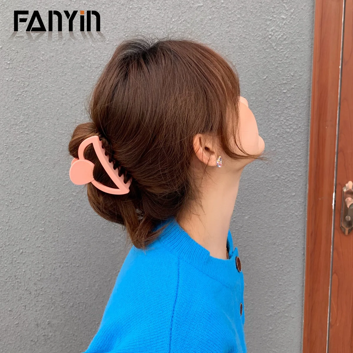 

FANYIN Shark Clip Half Moon Back Clip Ladies Simple Candy Color Hair Accessories