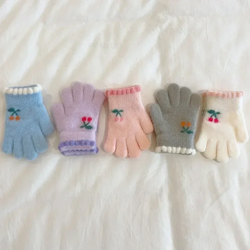Korean Sweet Cherry Children Kids Warm Gloves Winter Windproof Thicken Boys Girls Kids Cycling Mittens Cute Fashion Baby Gloves 5
