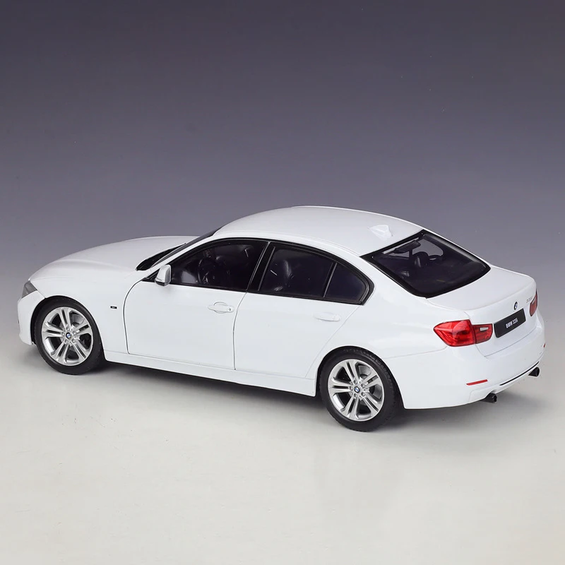 Welly Bmw 3 Series Metal Car Model Static Display Die Casting 1:18 Scale Bmw  335i Simulation Alloy Sports Car Gt Toy Car Model -  Railed/motor/cars/bicycles - AliExpress