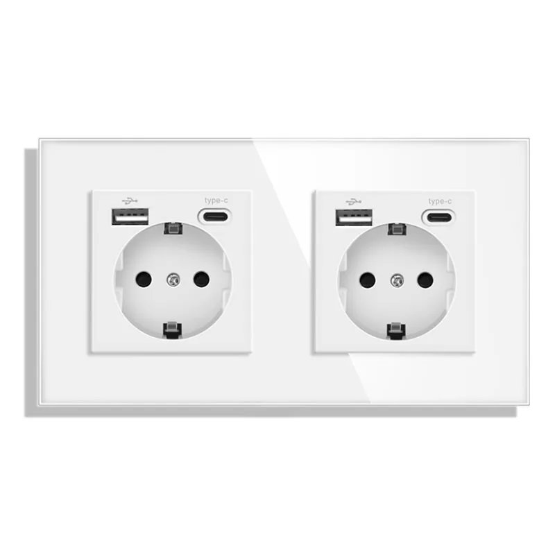 153 Double USB-C
