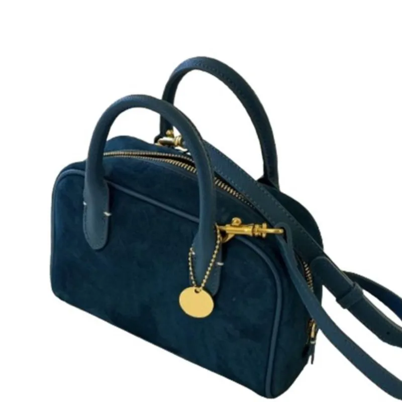 Retro Peacock Blue Boston Bag Women Matte Large Capacity Pillow Shoulder Bag Ladies Fashion Premium Casual Sle Crossbody Bag New