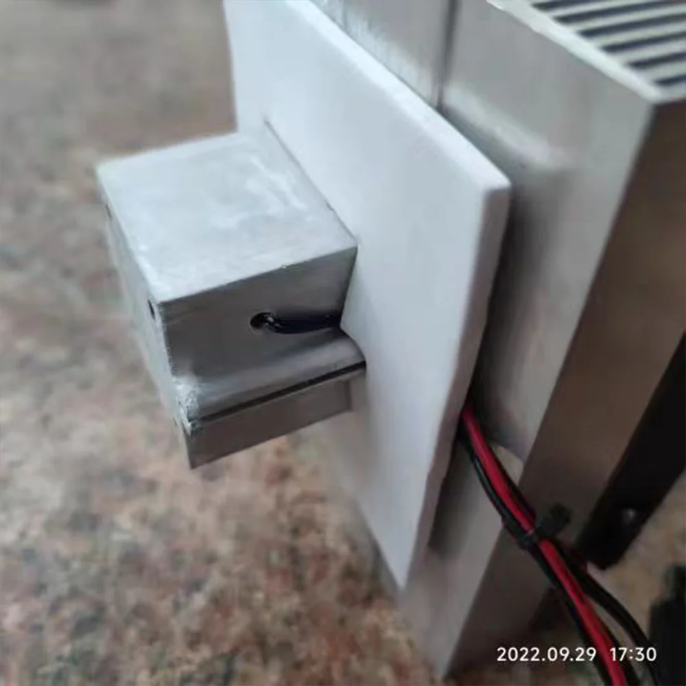 Mini refrigerator complete set of accessories, car refrigerator complete set of accessories, can cool when plugged in