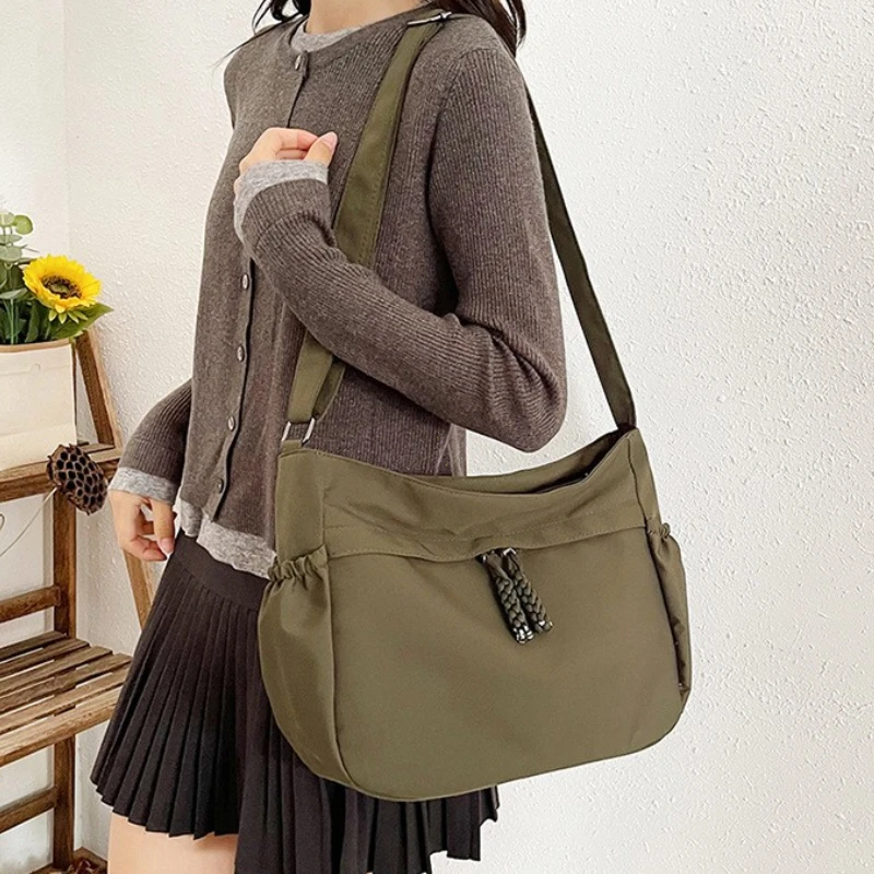 Nylon Hobos Crossbody Bags Solid Casual Zipper Women's Bags 2026 Fashion High Capacity Solid Color Single Shoulder Totes Bag