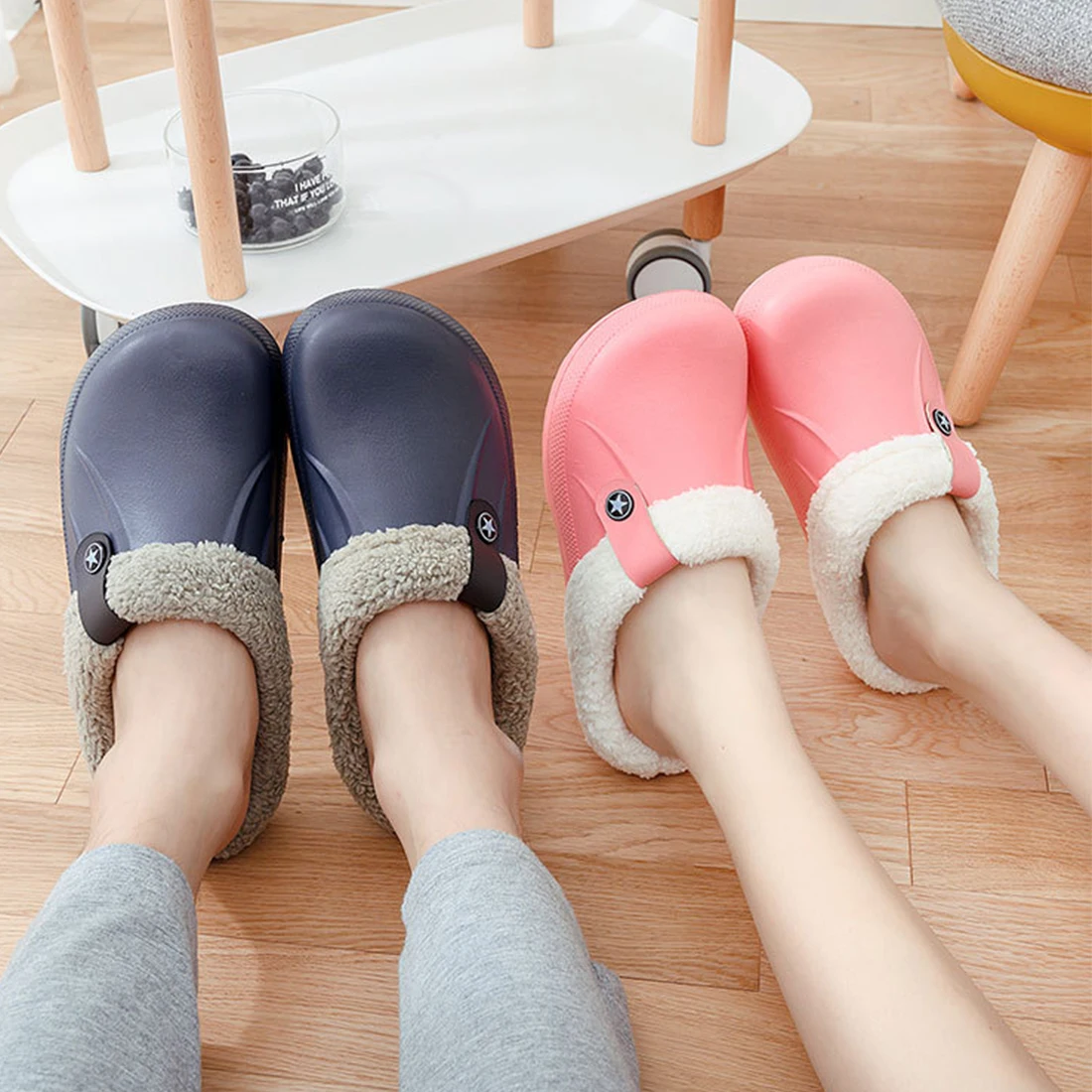 

Unisex Home Winter Clogs Indoor Fur Warm Slippers Sandals For Women New Fashion Footwear Flops Mule Slides